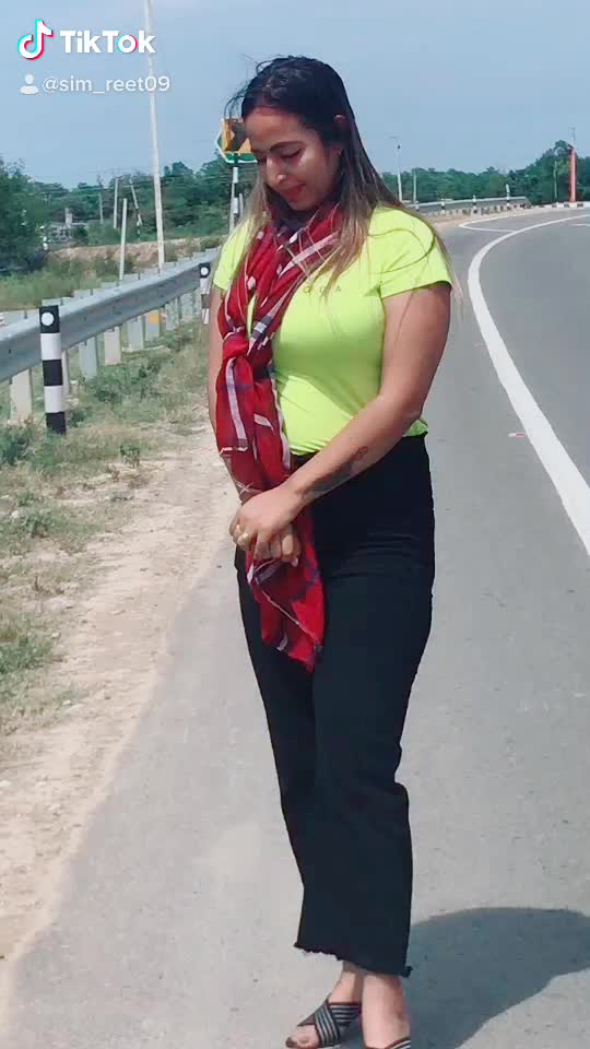 @Kaur ਸਰਦਾਰਨੀ👑