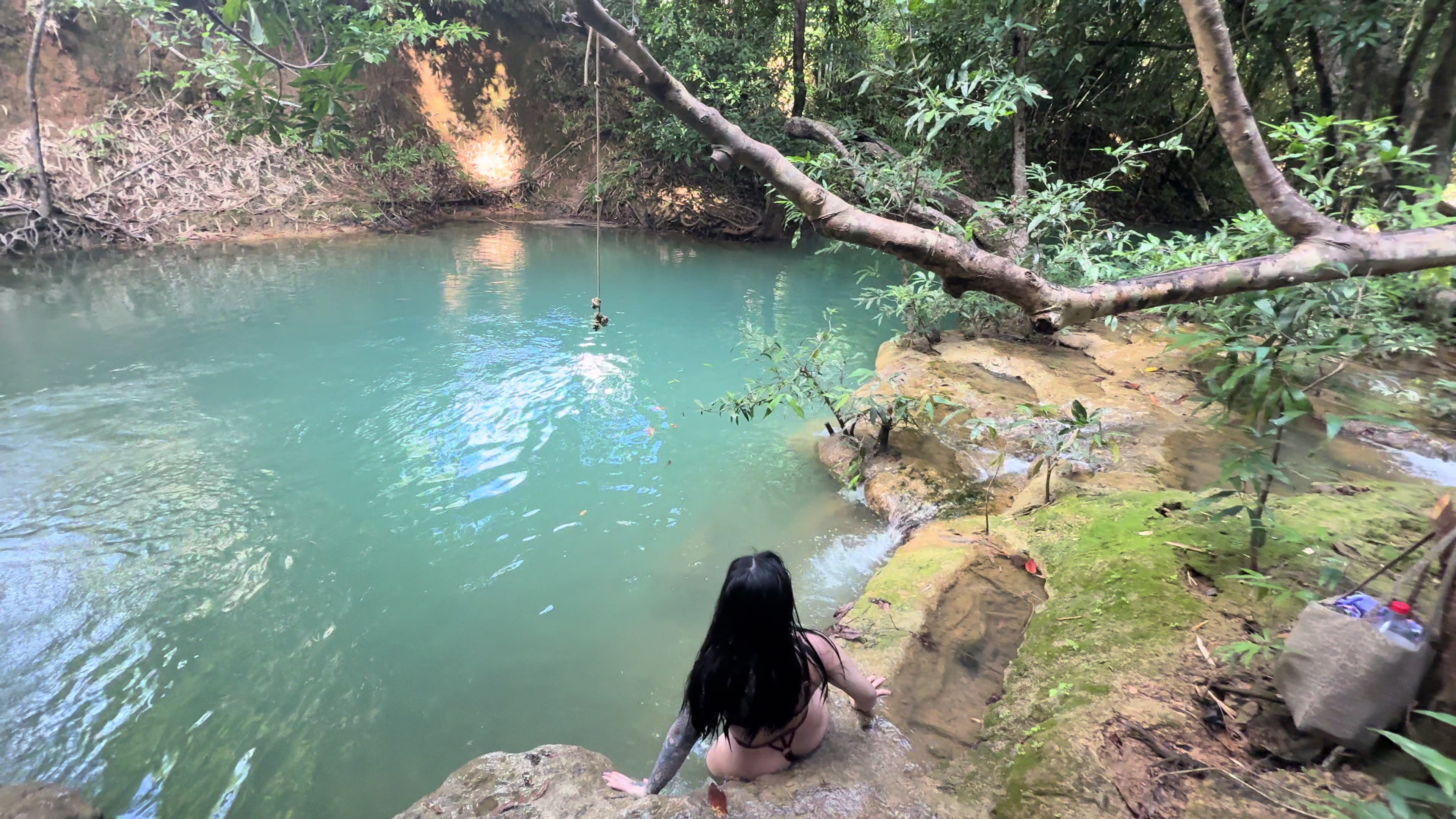 @อะไรว่ะ