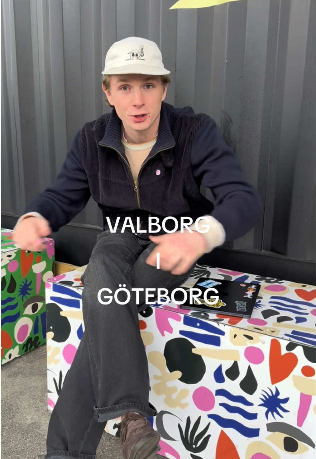 @Larvig