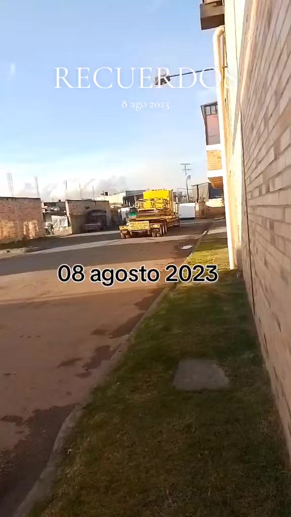@moisés