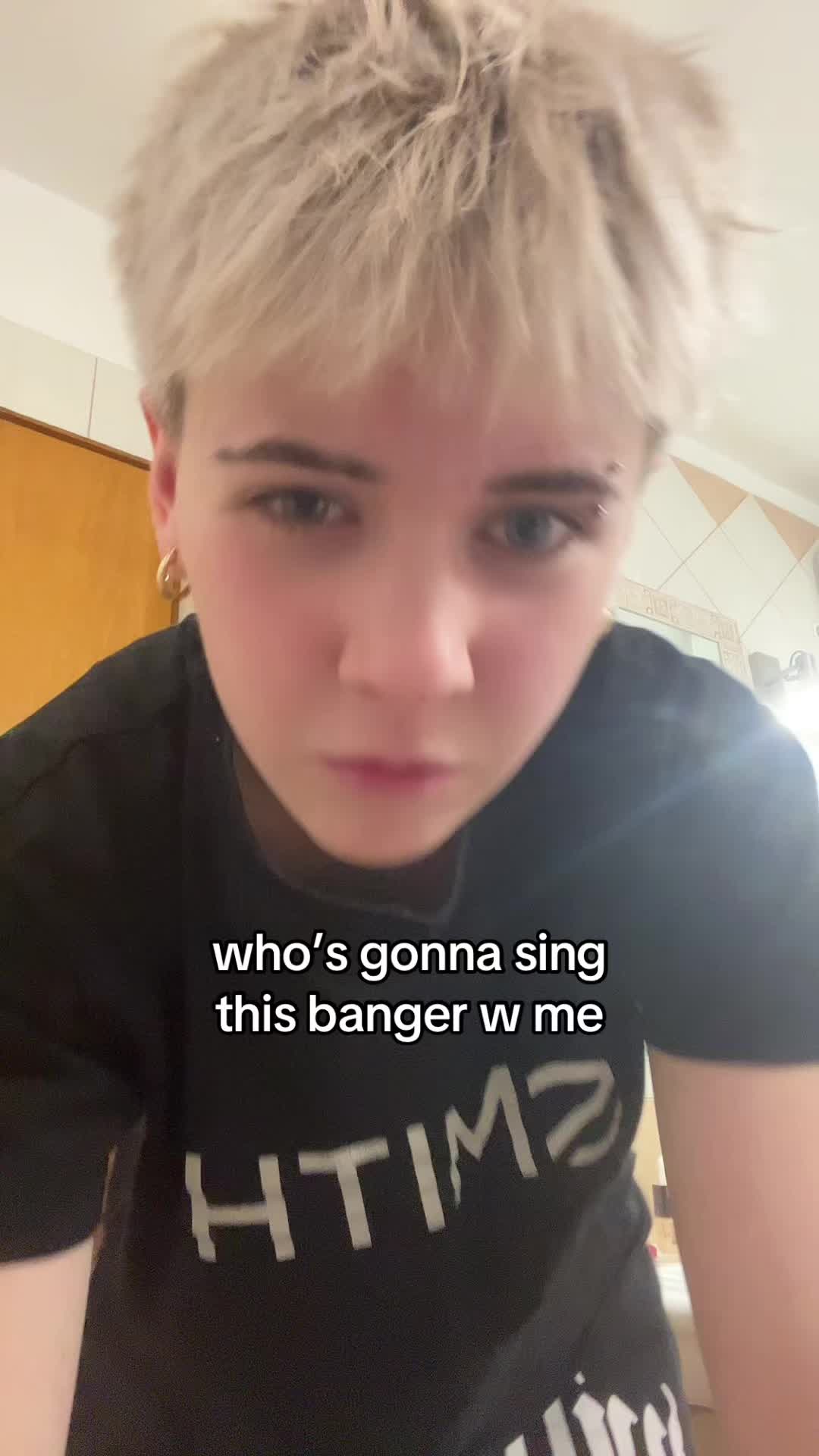 @lil dia