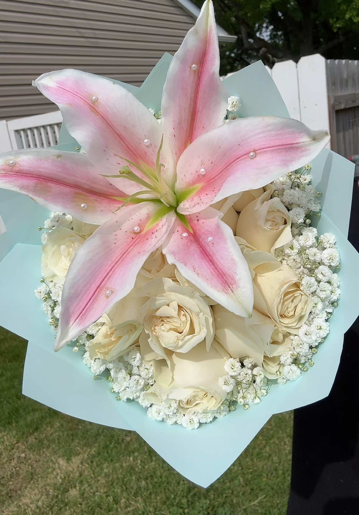 @vyvysflowers