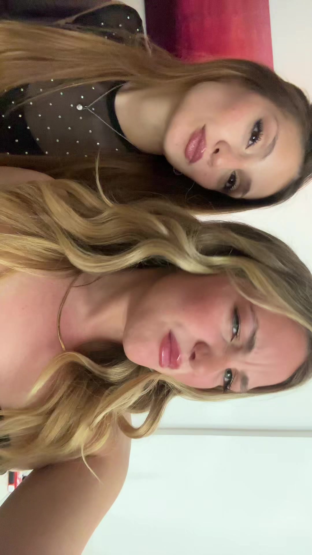 @Agostinaron