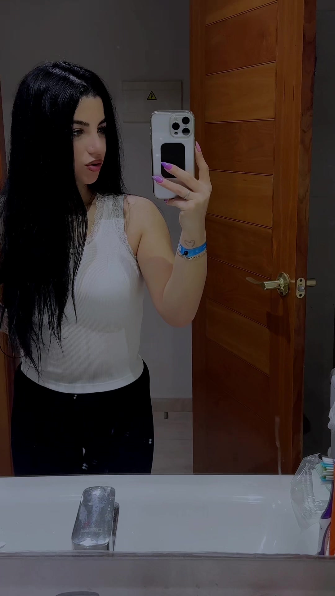 @Adelina Nicoleta