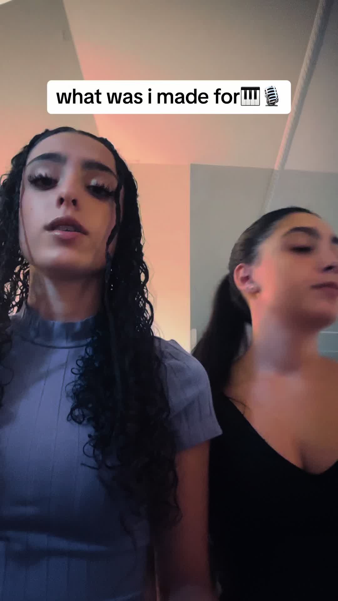 @ELEONORA🦋