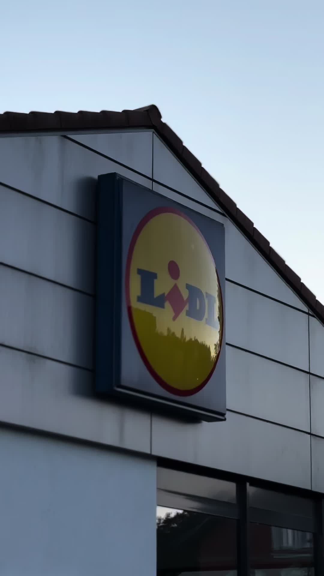 @2stroke.hnl