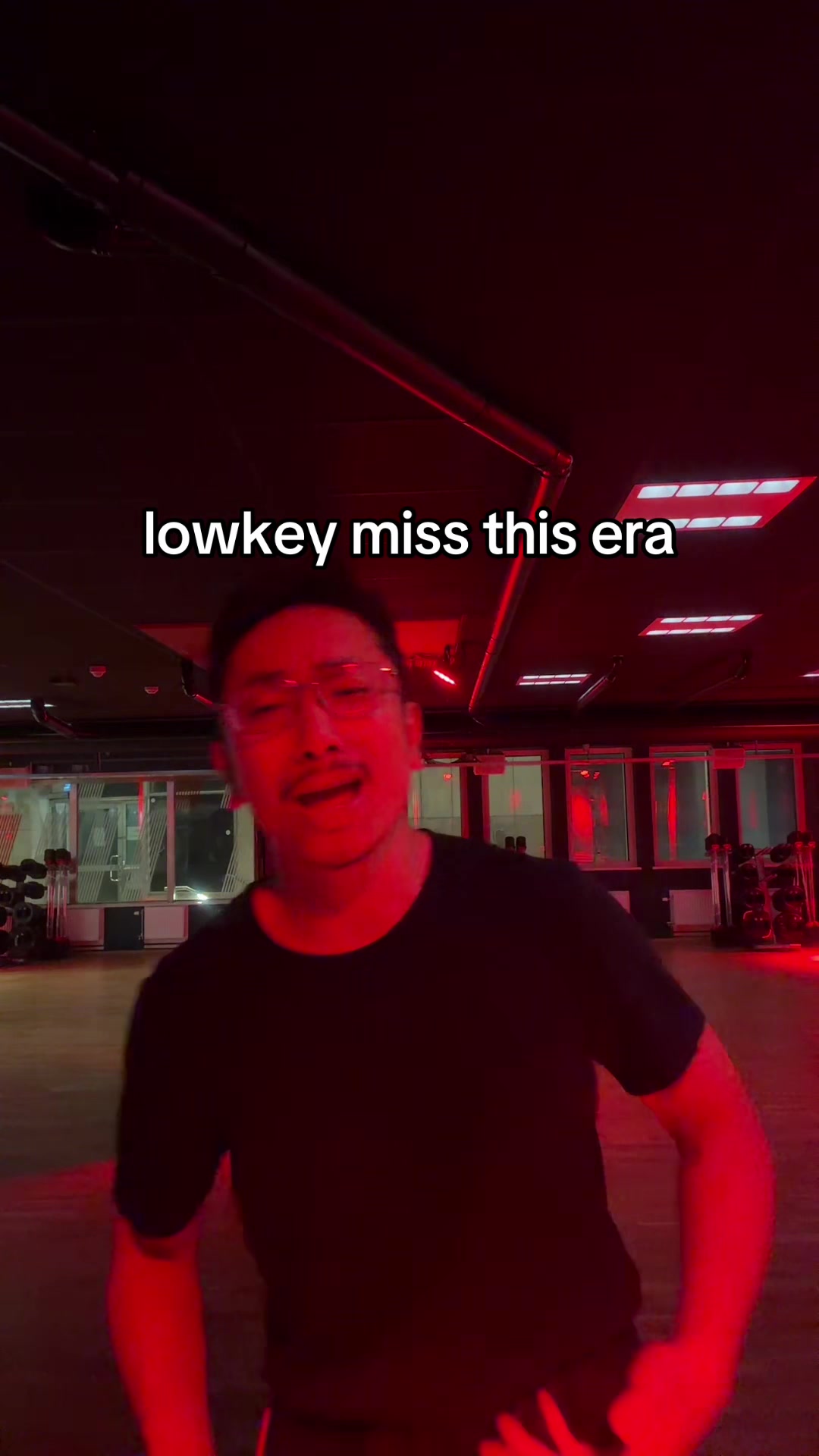 @roy hoang