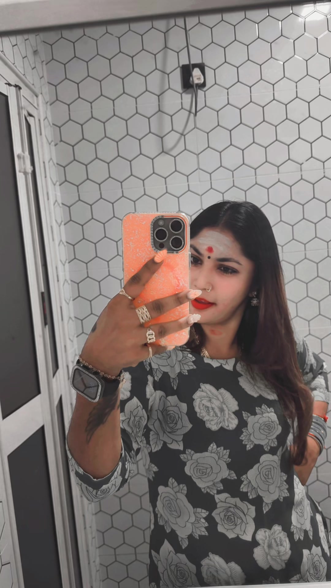 @Priya_Riya107