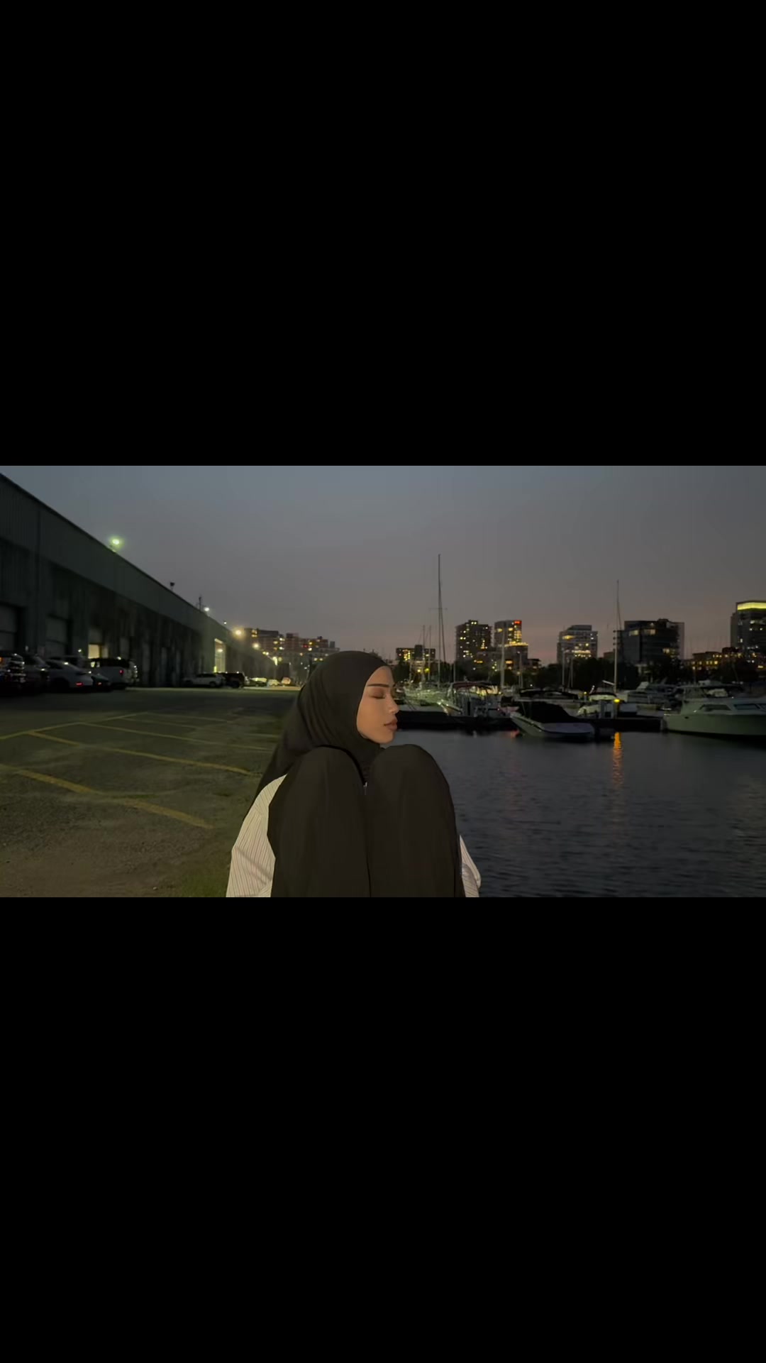 @لارا