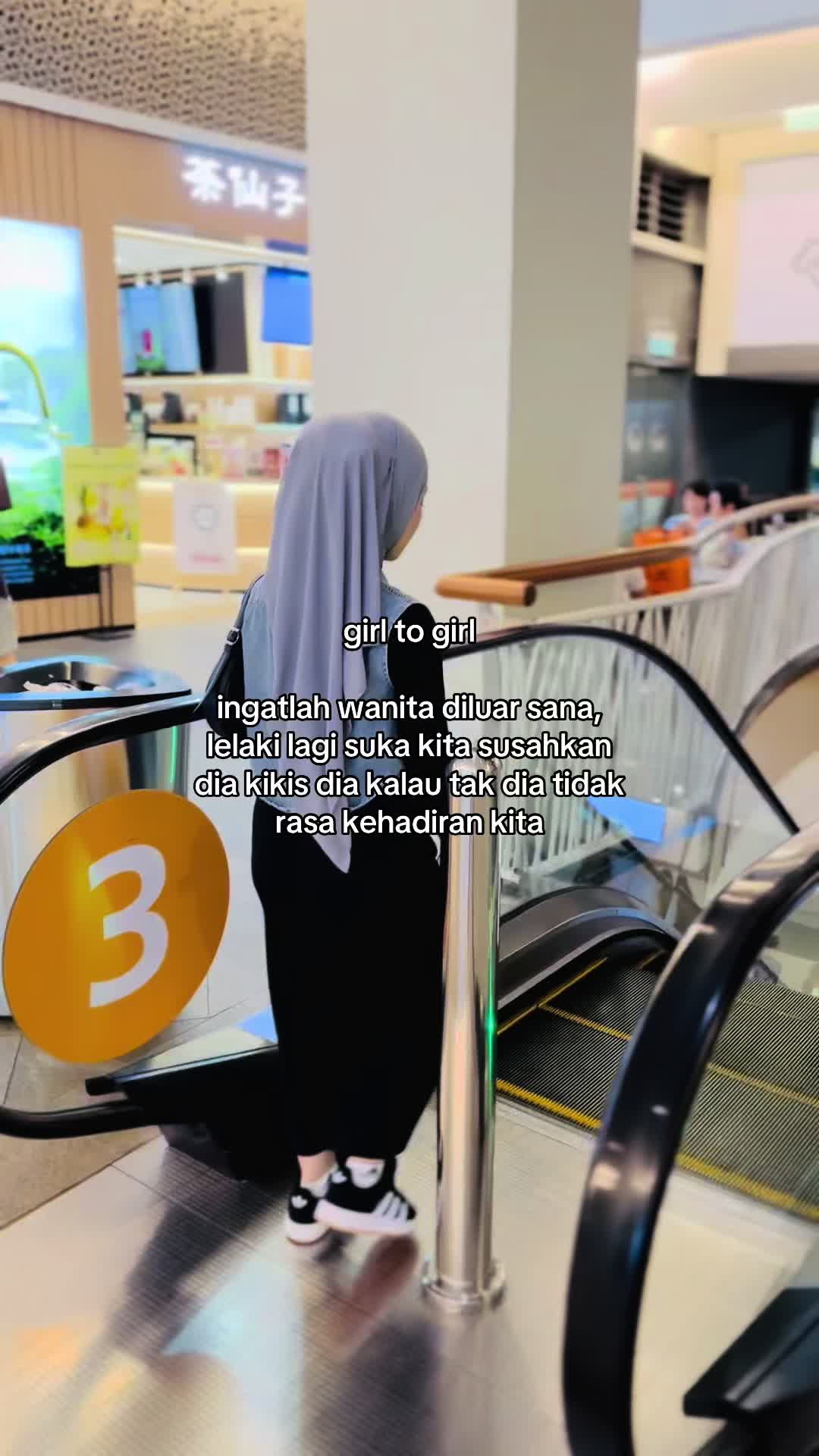 @liaaazlkh🕊️