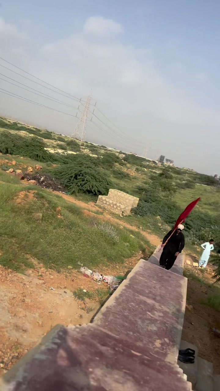 @♥️Zawar Azhar jeelani♥️