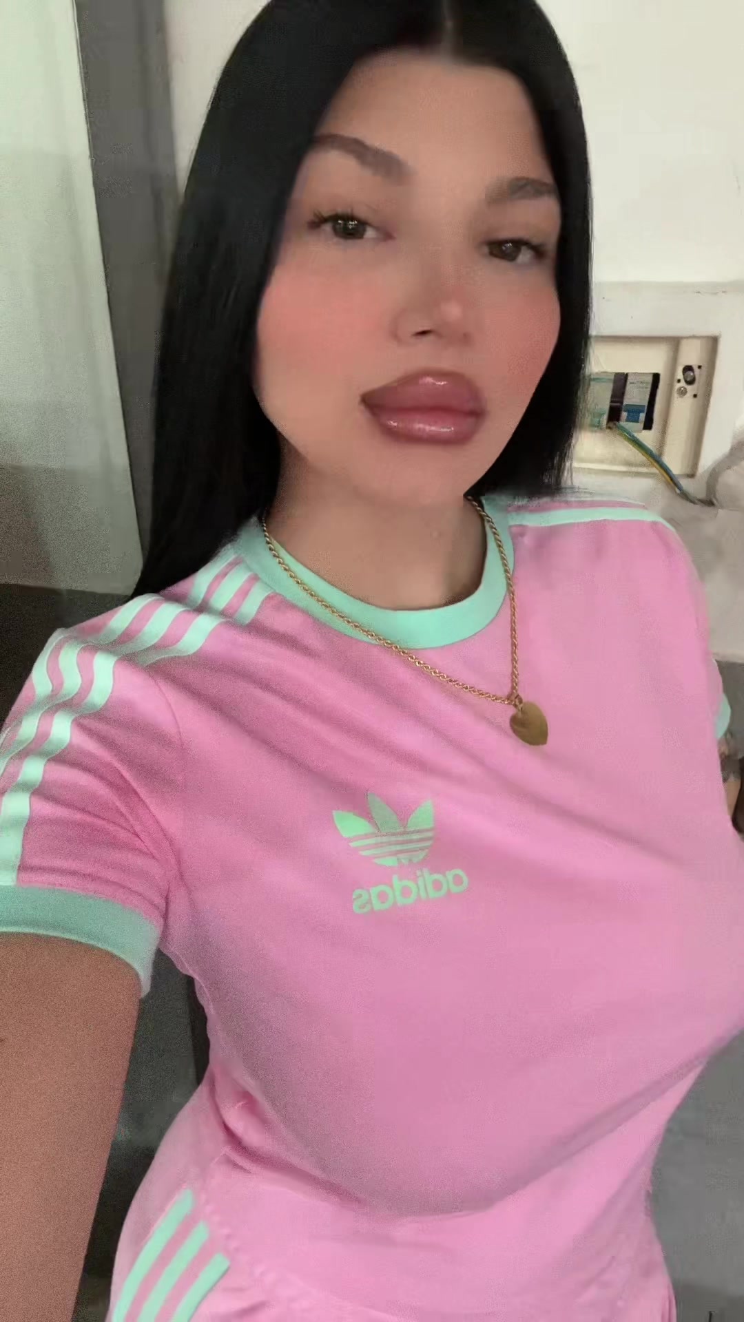 @𝓥𝓪𝓵𝓮𝓷𝓽𝓲𝓷𝓪🐆