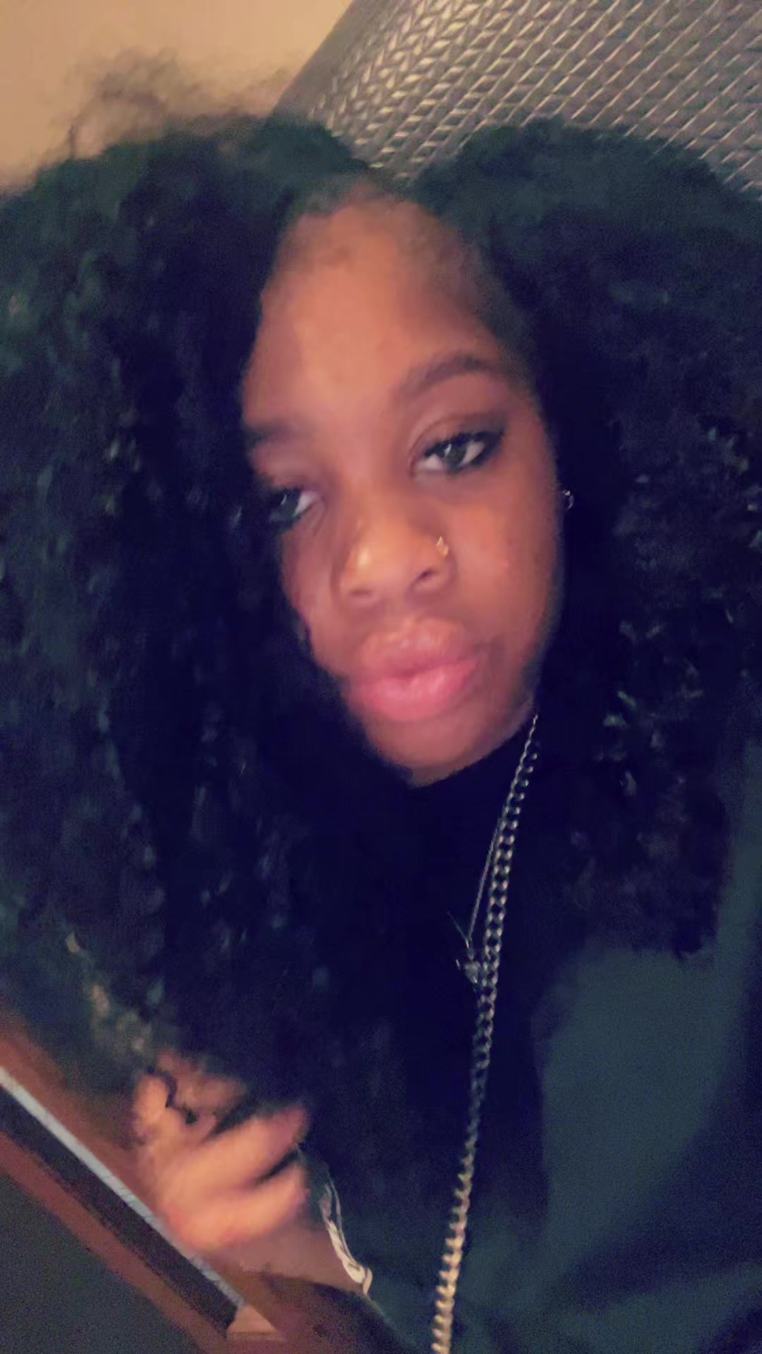 @Prettylittle_user$