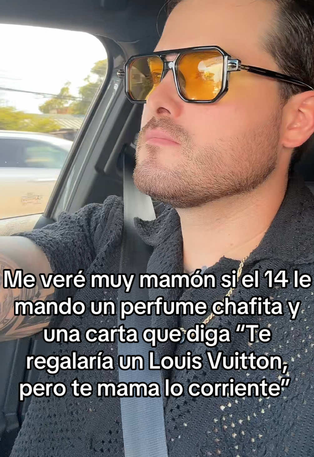 @Luis González