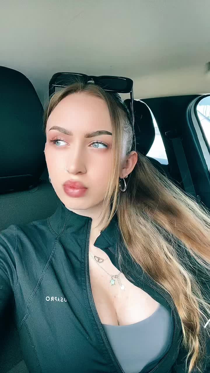 @Jacqueline halberg