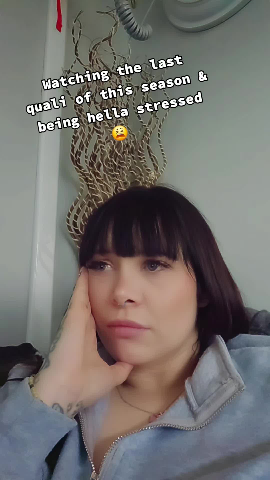 @Holl_1