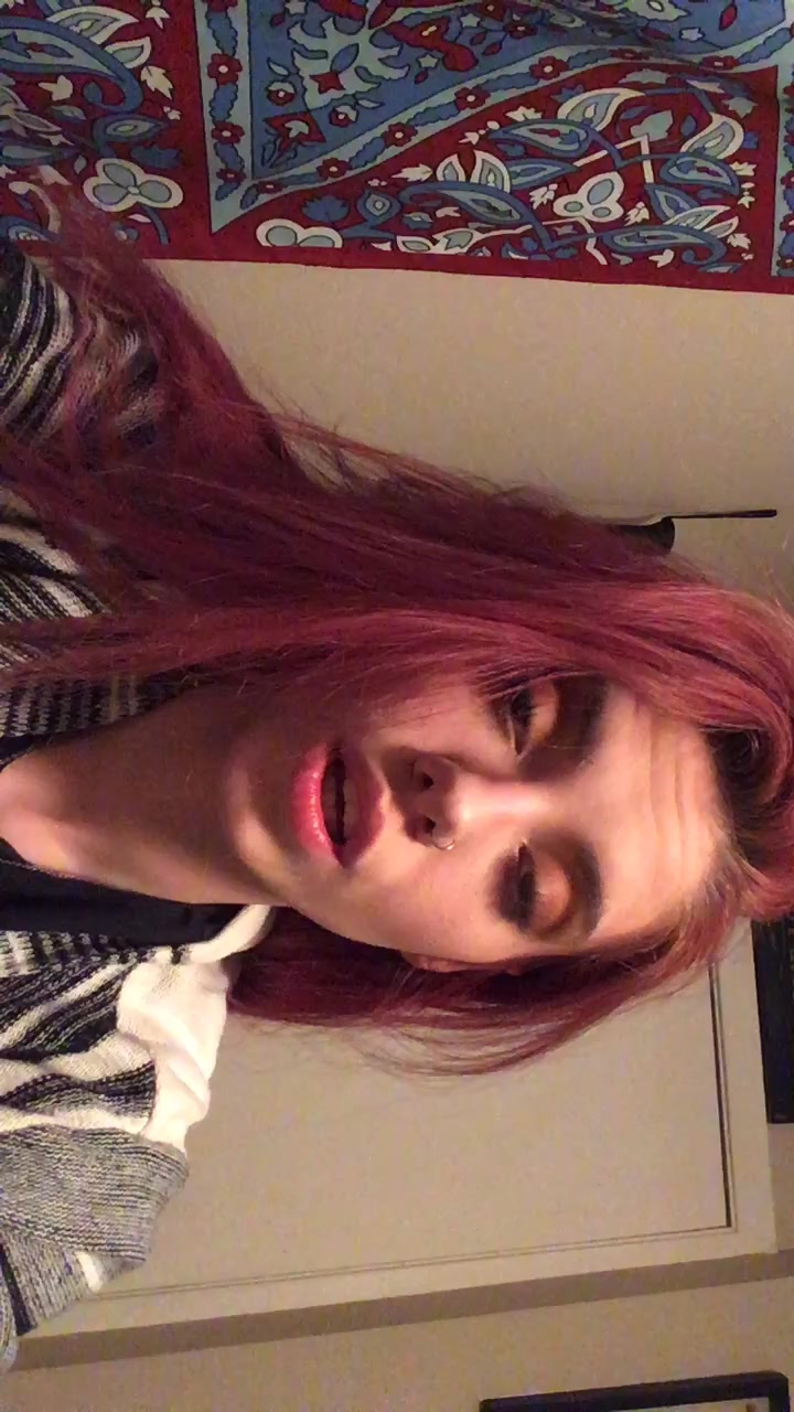 @Alysa🌙