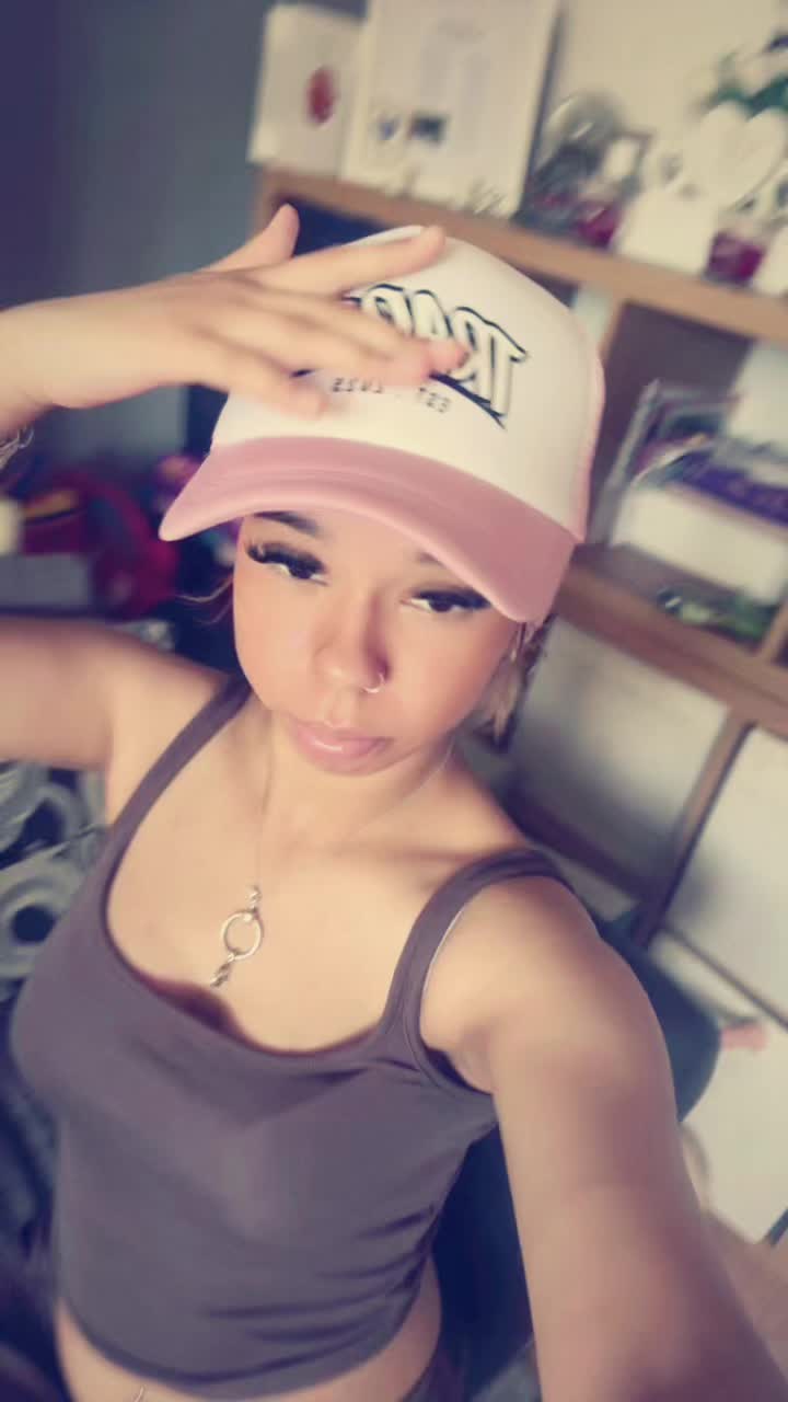 @𝓣 .