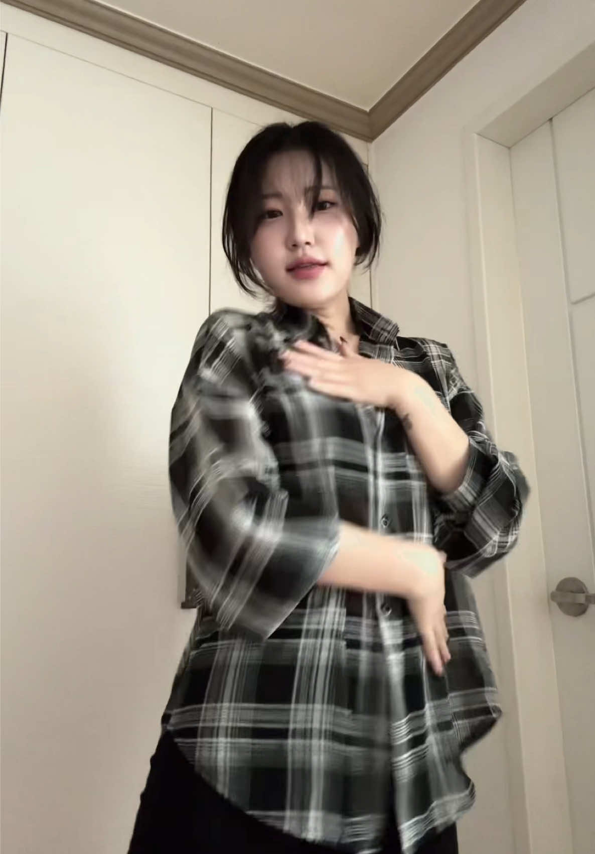 @anoey
