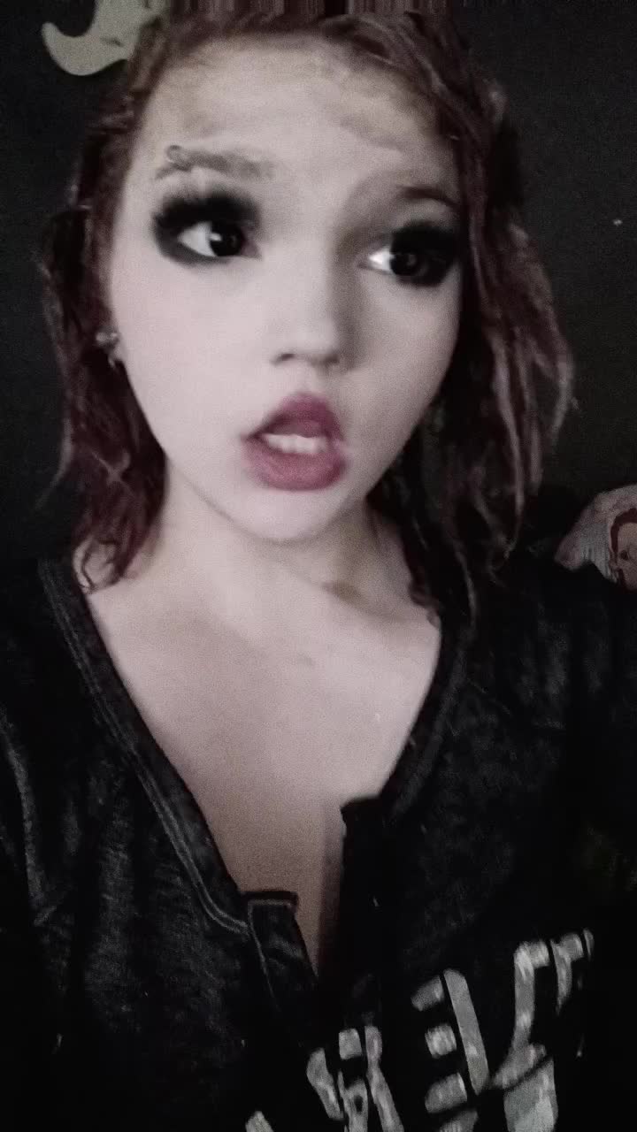 @Xxpierced princessxX