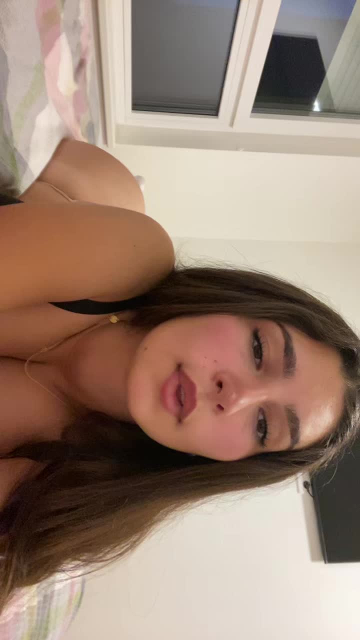 @Ana