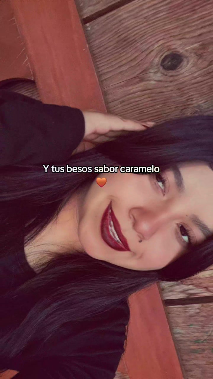 @𝒦𝑒𝓎𝓁𝒾 𝐻𝑒𝓇𝓃𝒶𝓃𝒹𝑒𝓏