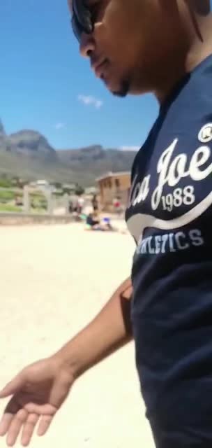 @Roxanne_Jeffries
