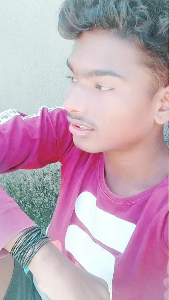 @sad boy pintu