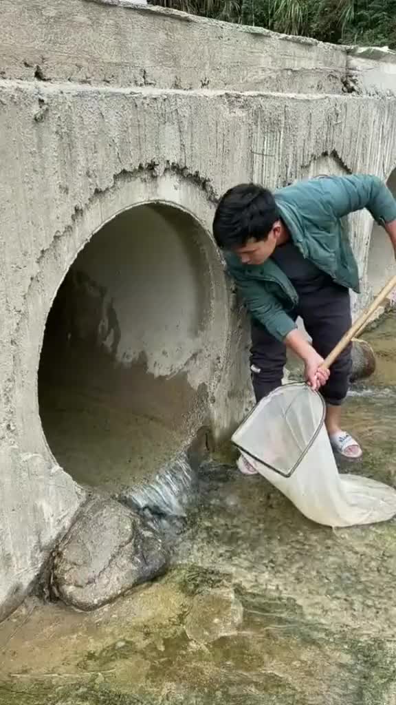 @أبوجنا  (صلى على سيدنا محمد )