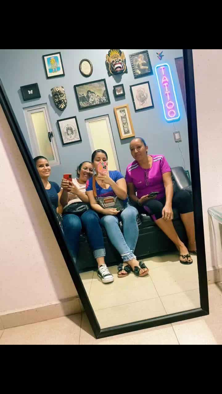 @Erika Sánchez 🤍👷🏽♀️