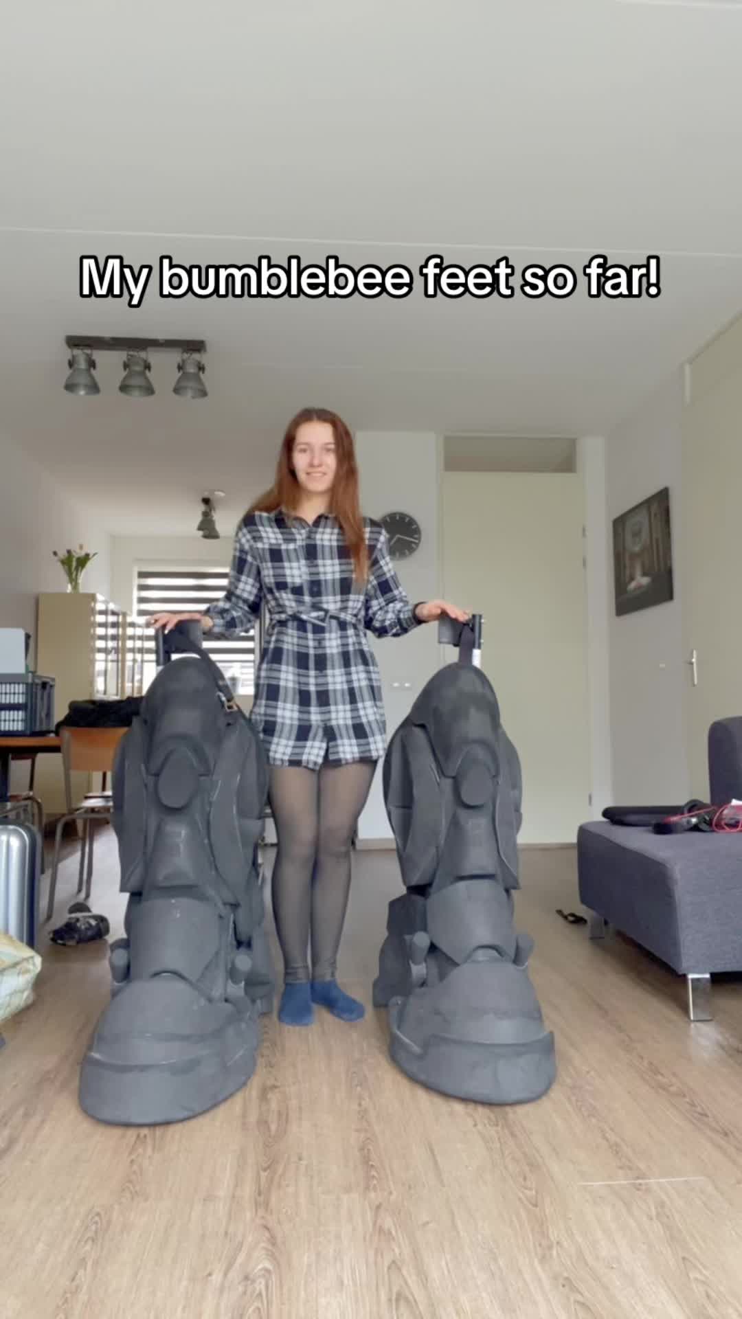 @Lon_cosplay