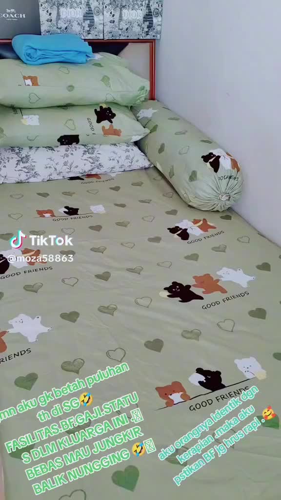 @MOZZA_AJAXX