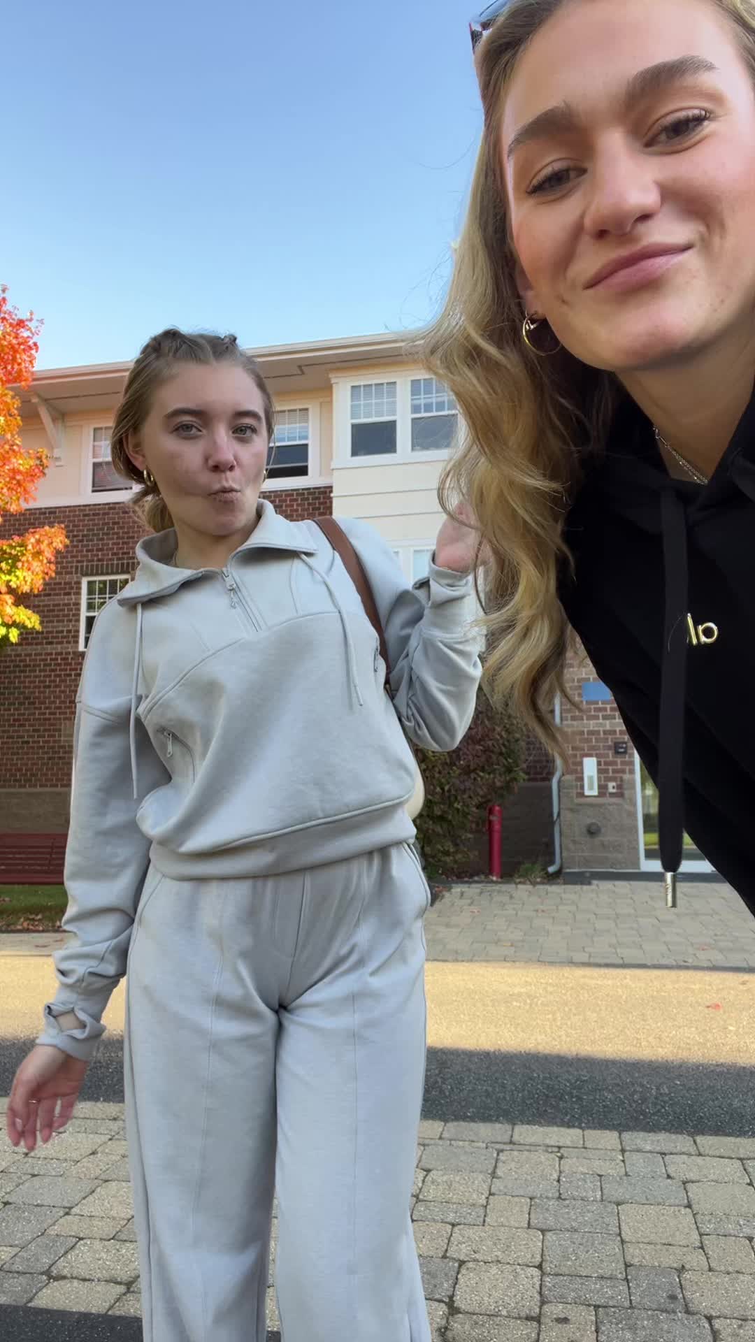 @aubreyewebb