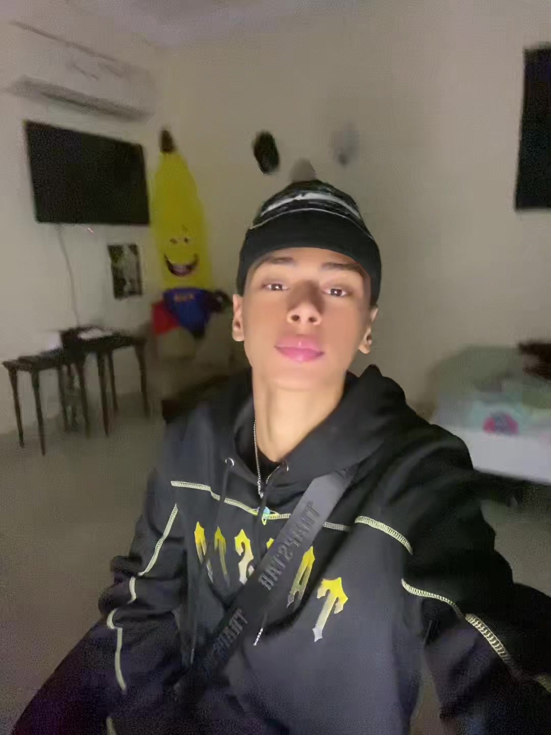 @๐ฅถ๐ง