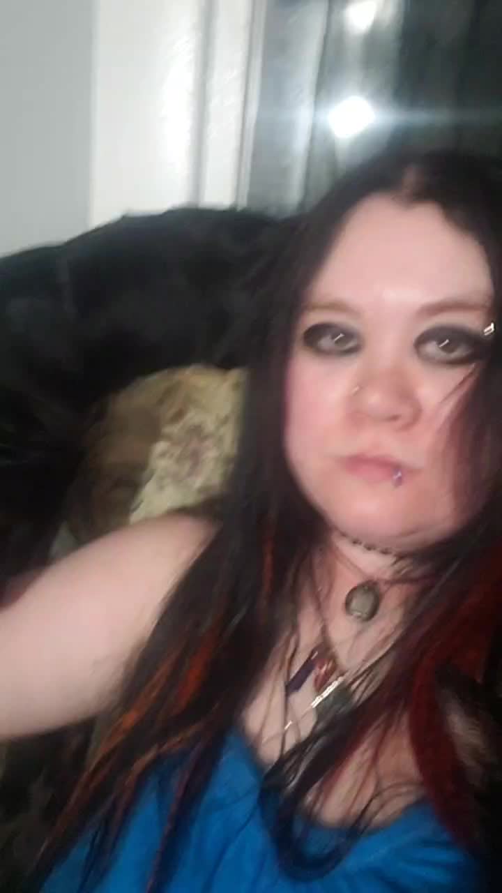 @Bloody_Mary693