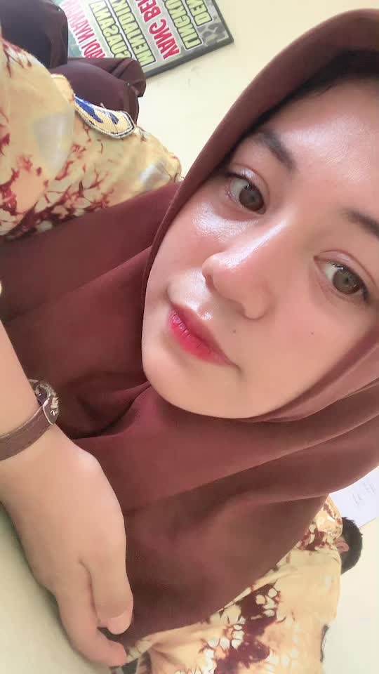 @Niyaa