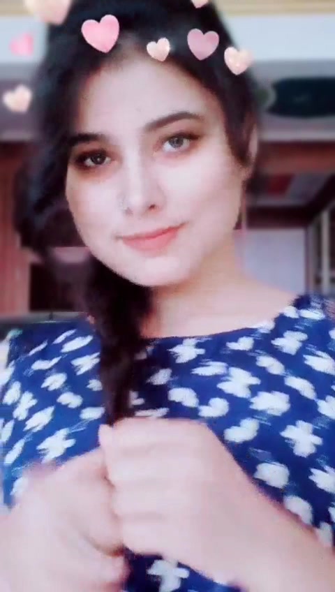 @🤳 queen 👸 Ashu&hearts;️