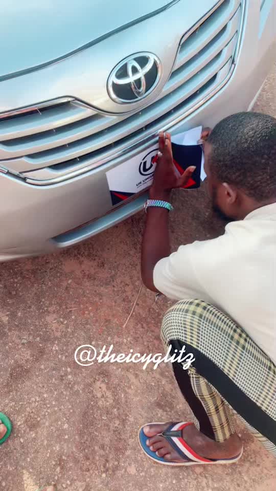 @LAPTOP WRAP/STICKERS IN AUCHI