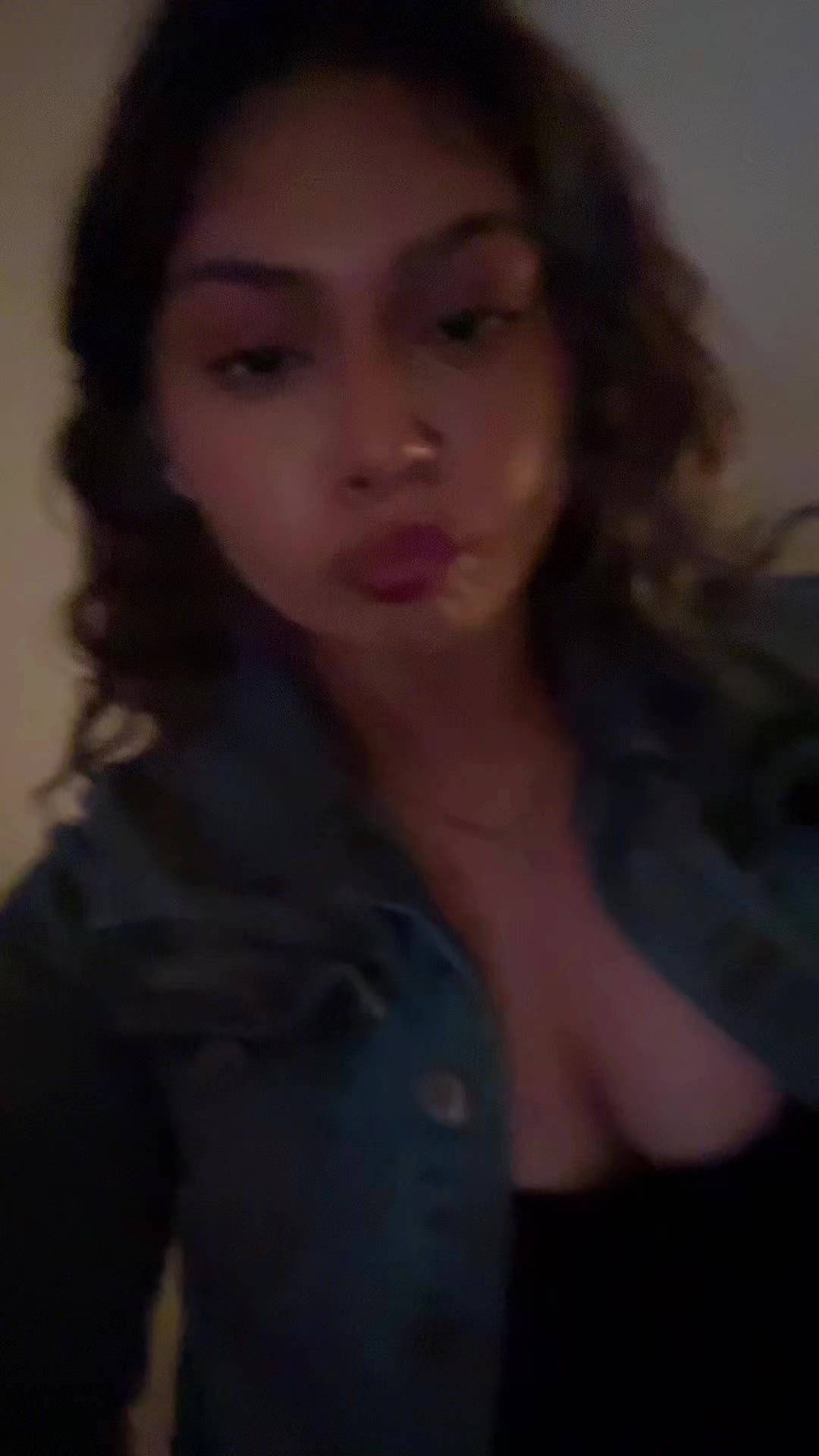 @e