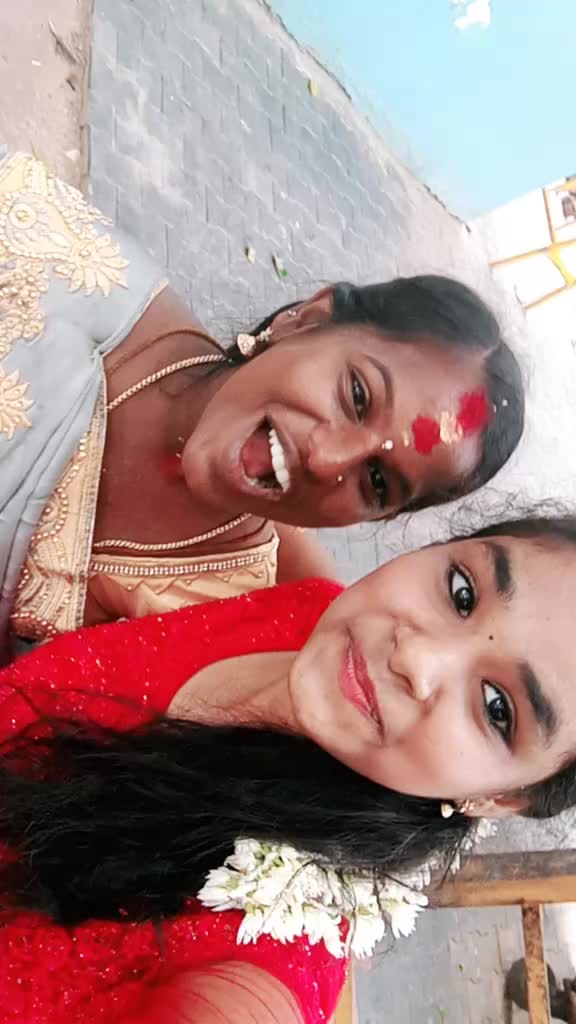 @pavi kutty