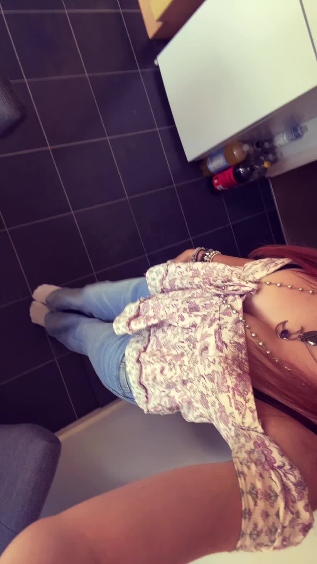 @oneinamelian😼