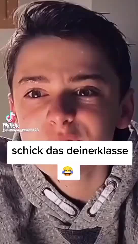 @Charli d' amelio