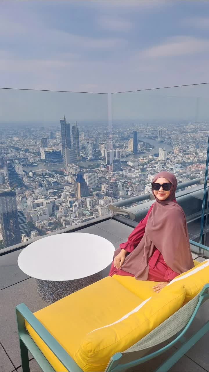 @travelersnona