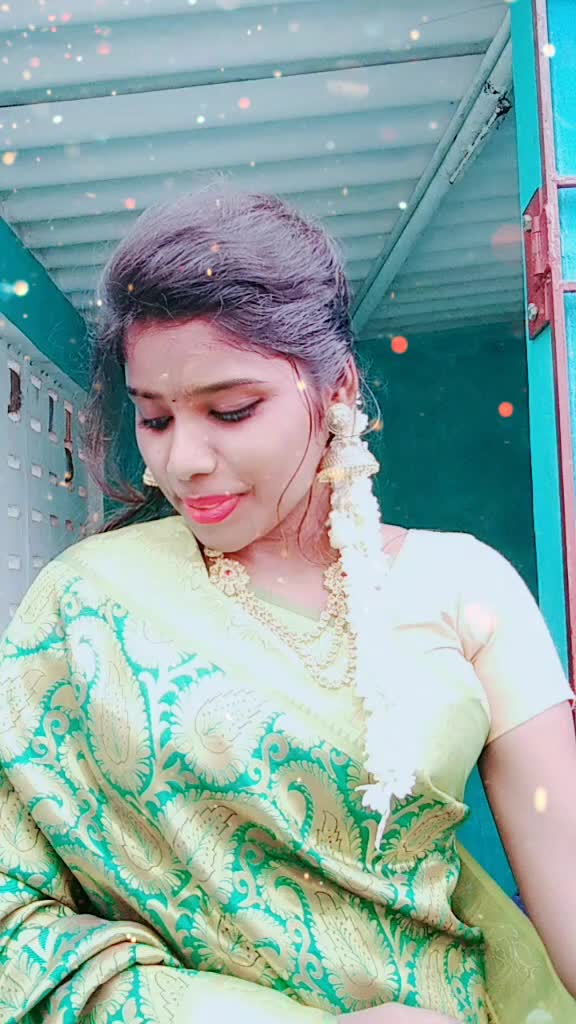@Divya_DuSkY