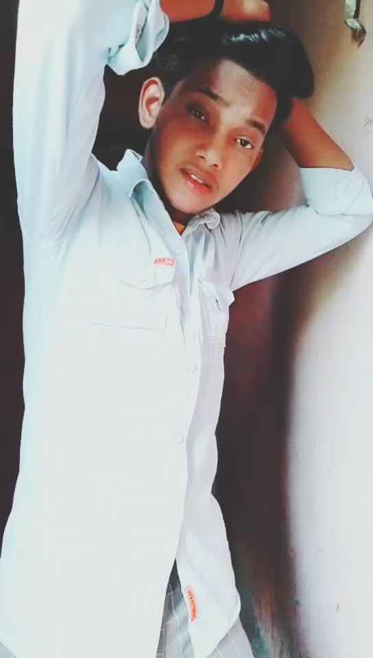 @r@w@t is b@ck