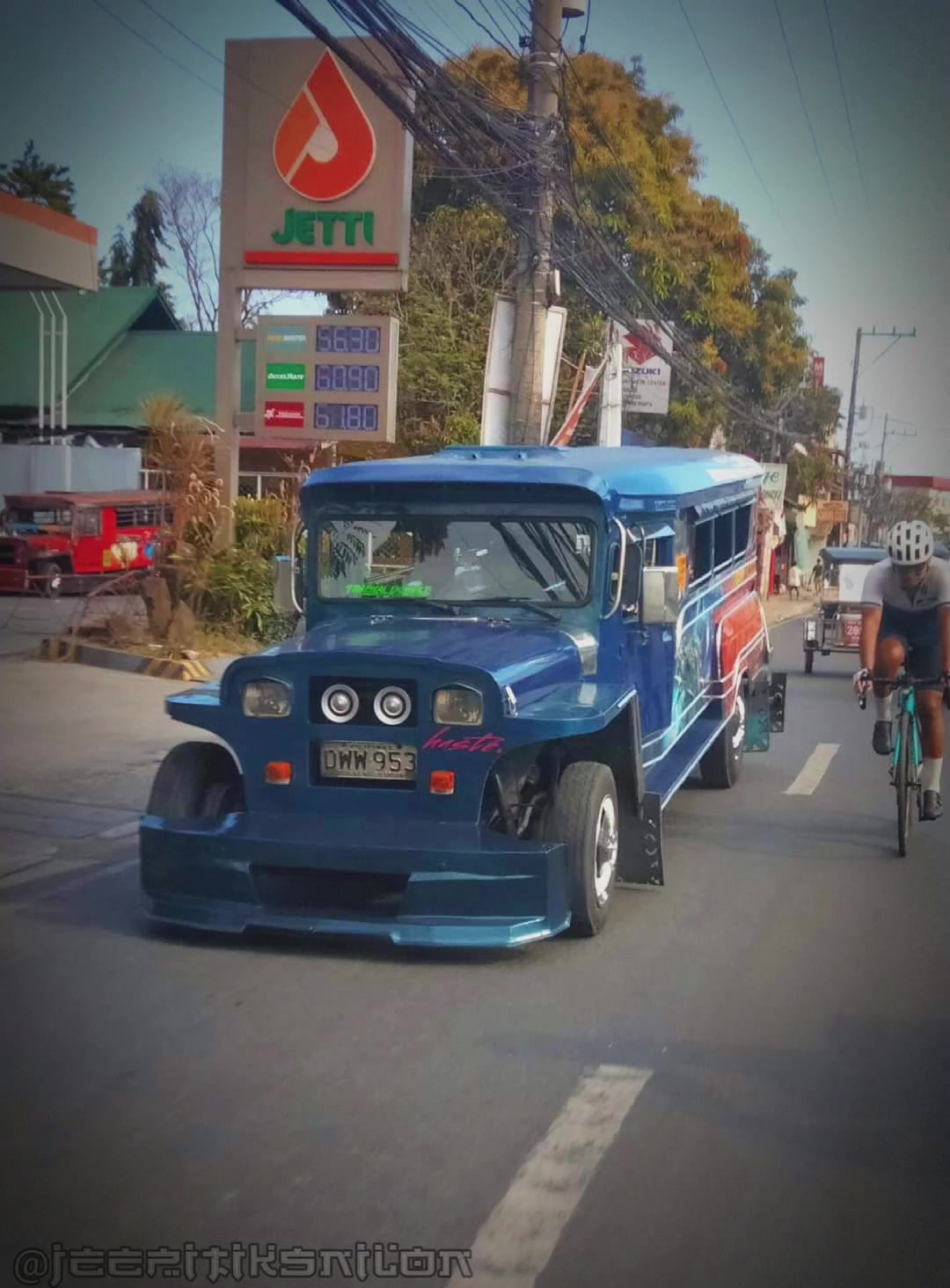 @FakeJeepNeys📸🔥