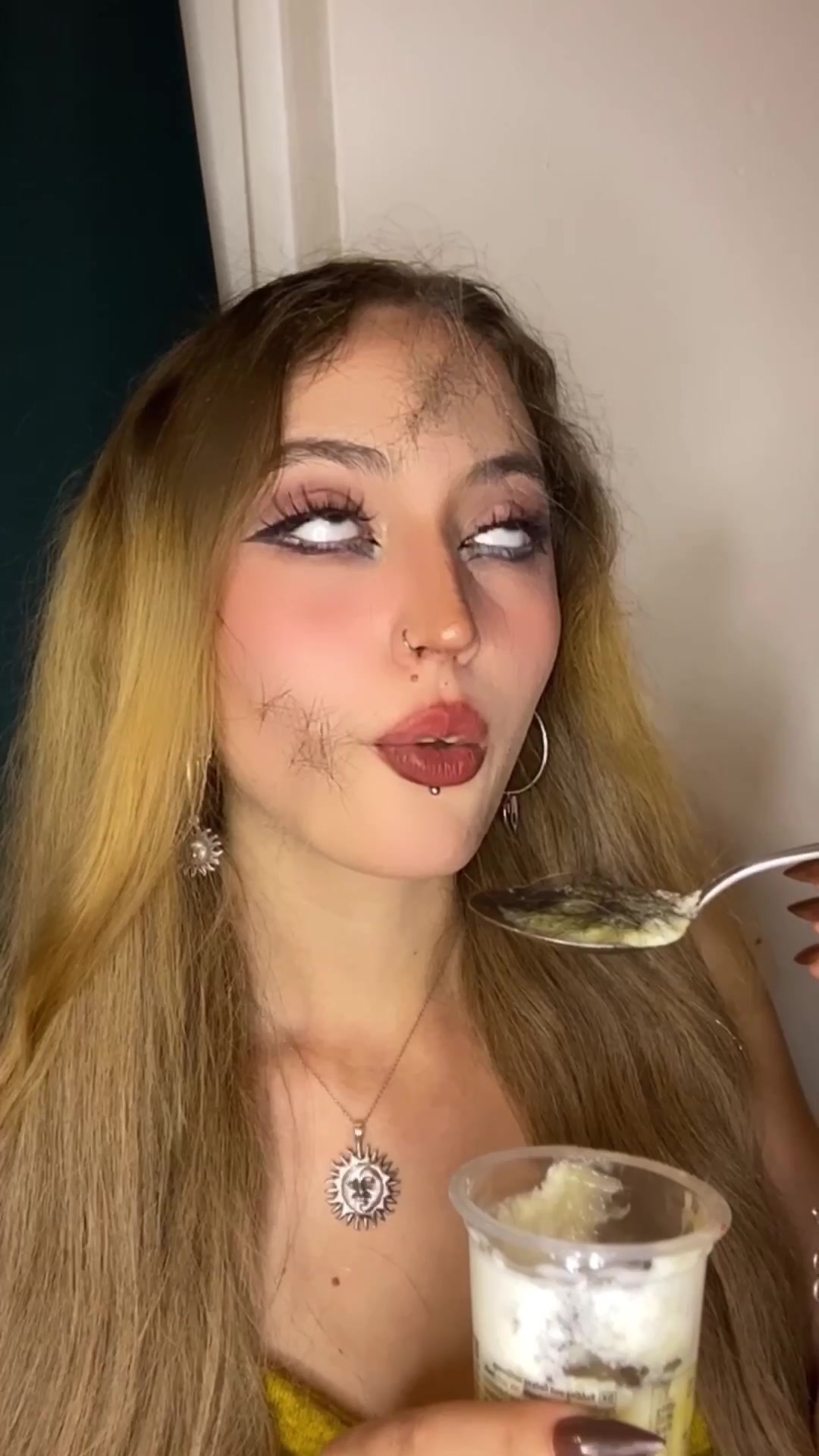 @Laura Vrabie
