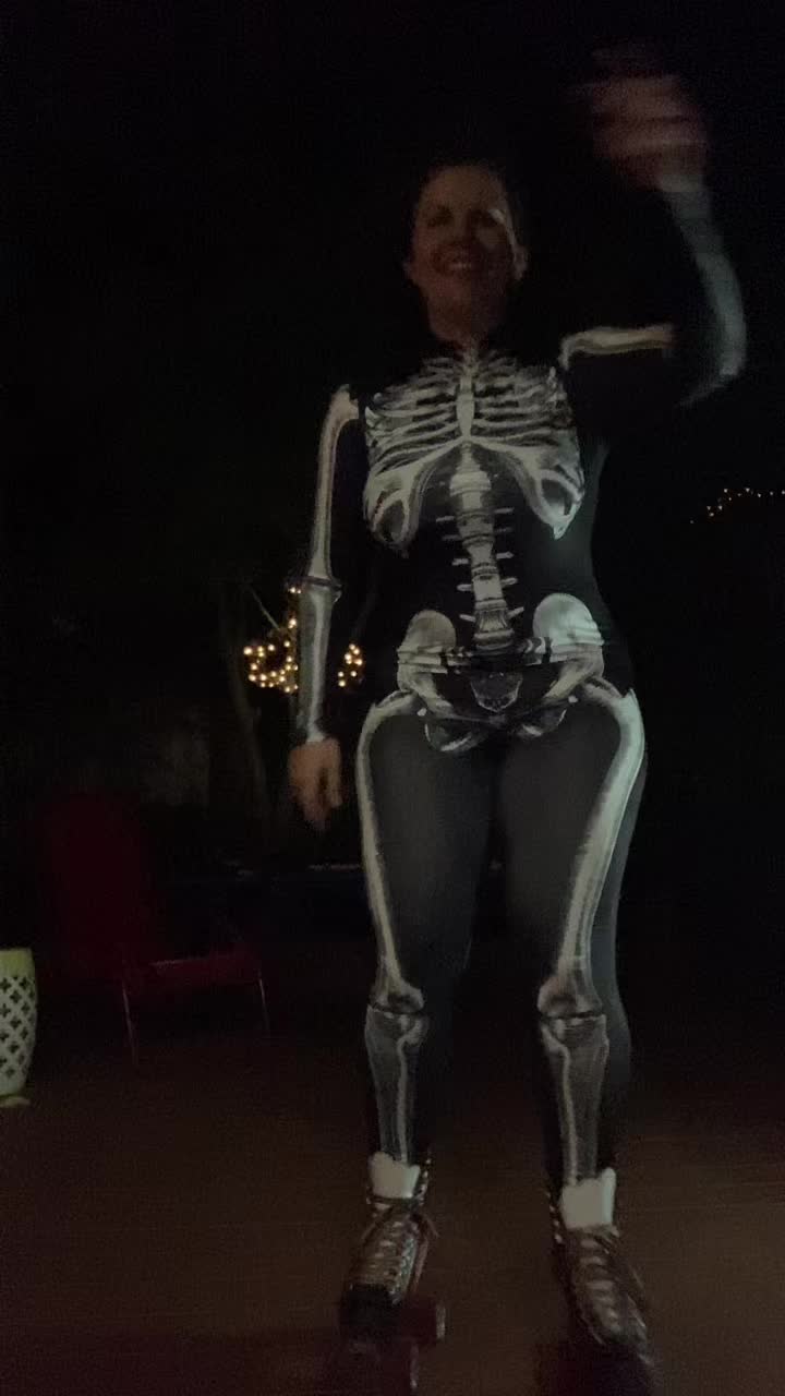 @alexawebermorales