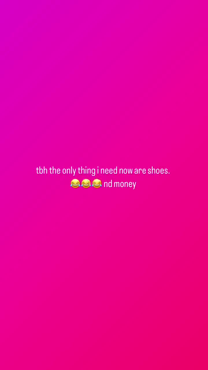 @✩