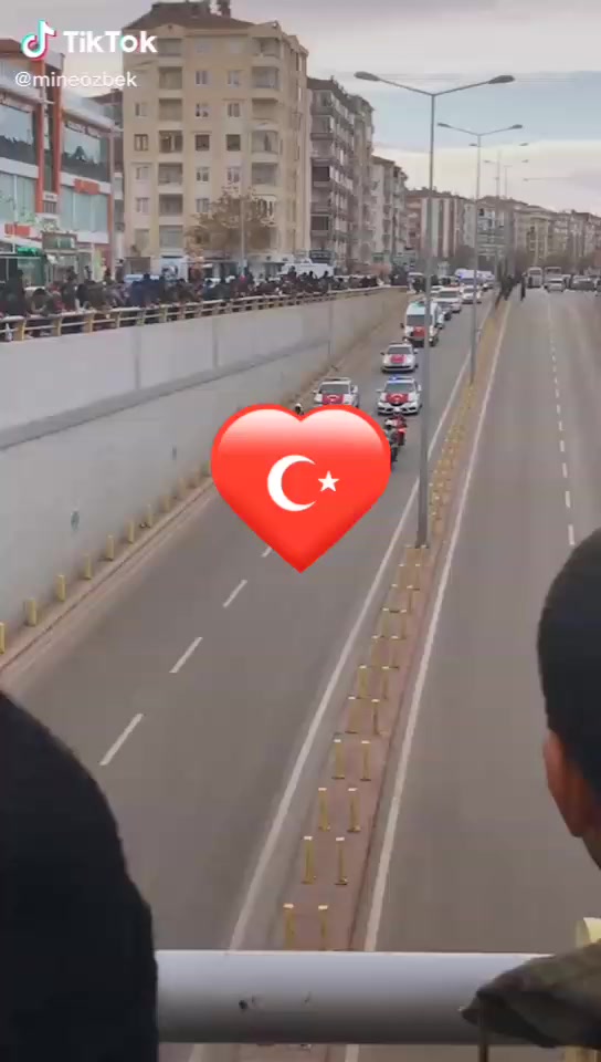 @Enes Akman